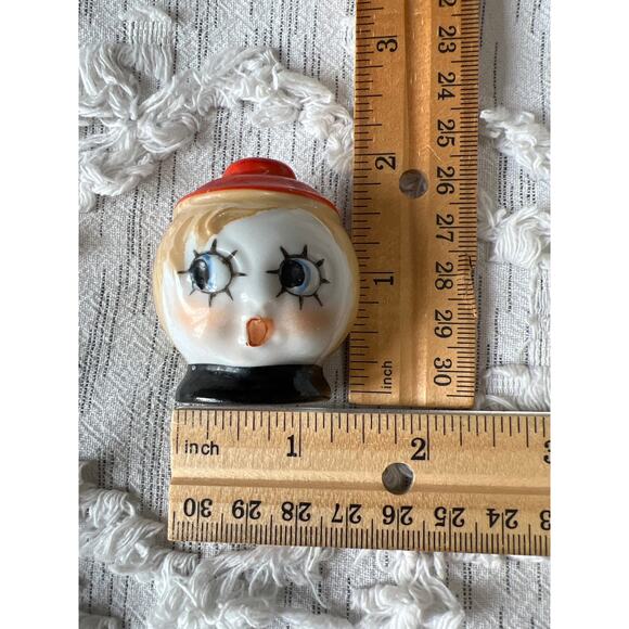 Vintage Lusterware Kewpie Doll Head Salt and Pepper Shakers Japan - Picture 7 of 7